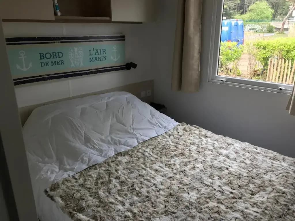 Mobilhome. casita camping du conguel - Miniature 6