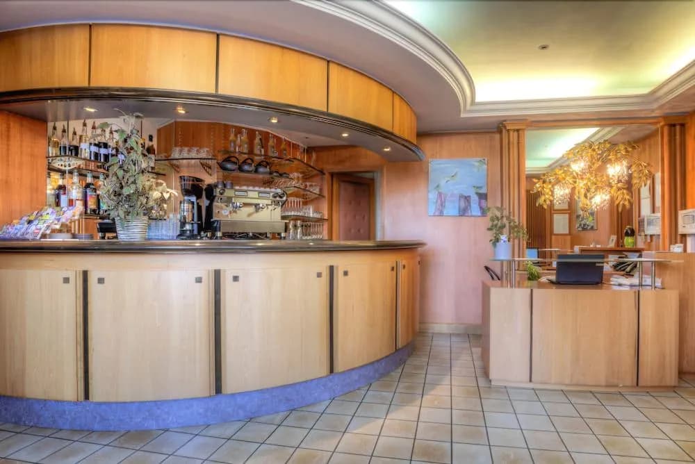 Hôtel Restaurant Au Bon Accueil - Photo 2