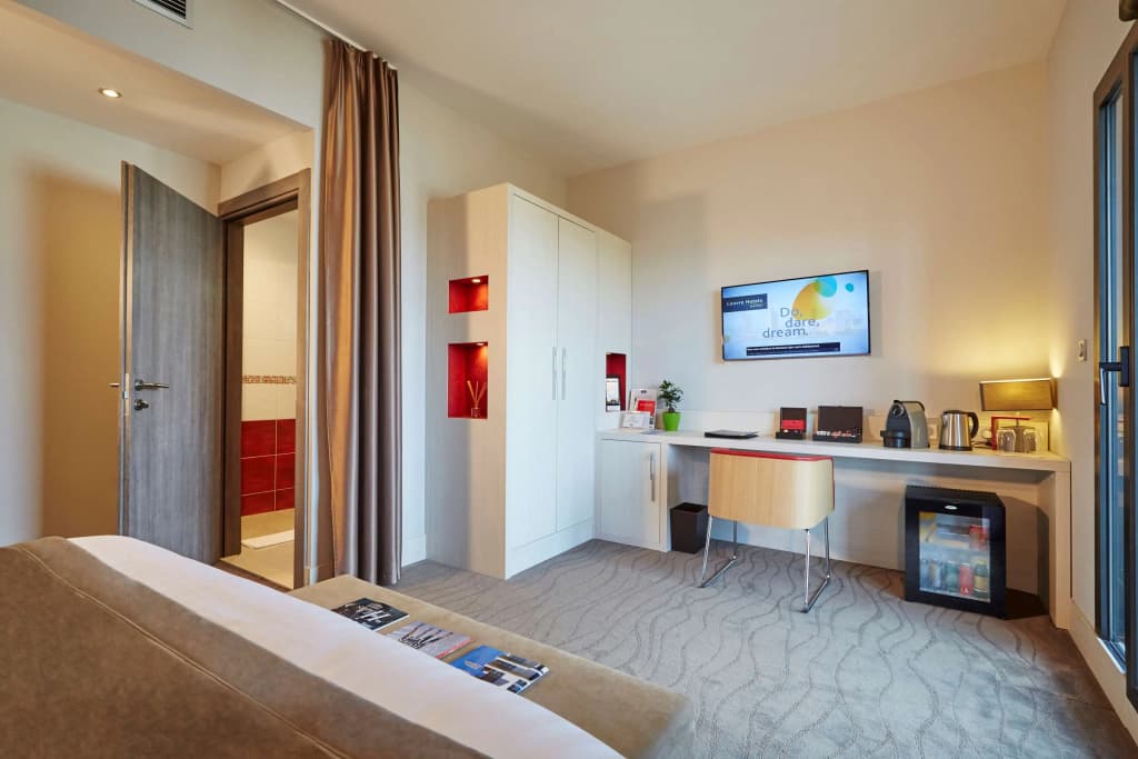 Kyriad Prestige Lyon Est - Saint Priest Eurexpo Hotel and Spa - Miniature 7