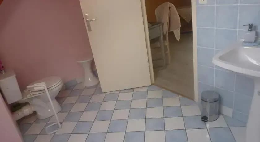 Chambre D'Hote - Miniature 7