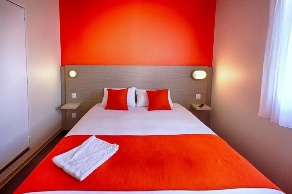 Hotel Formule Club Bordeaux Cenon - Photo 4