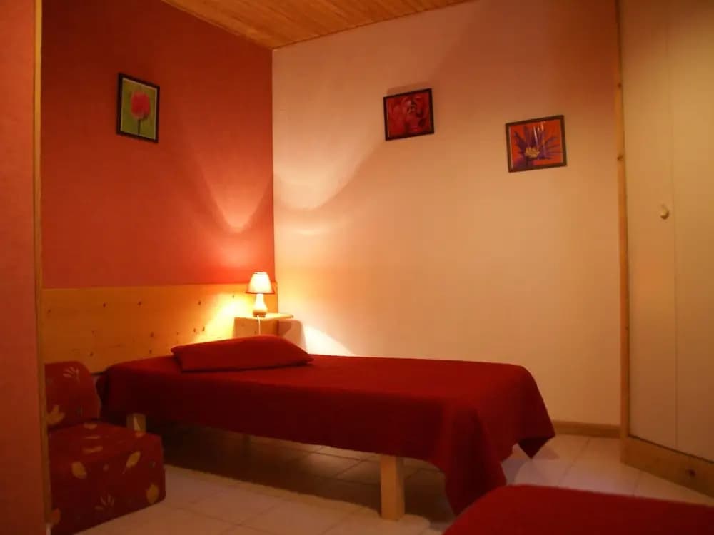 Family Escape in Les Salelles - Photo 2