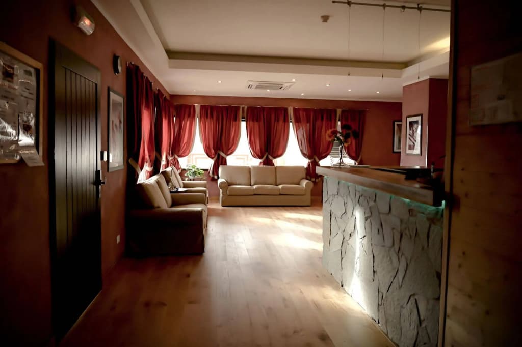 hotel Turan - Photo 3