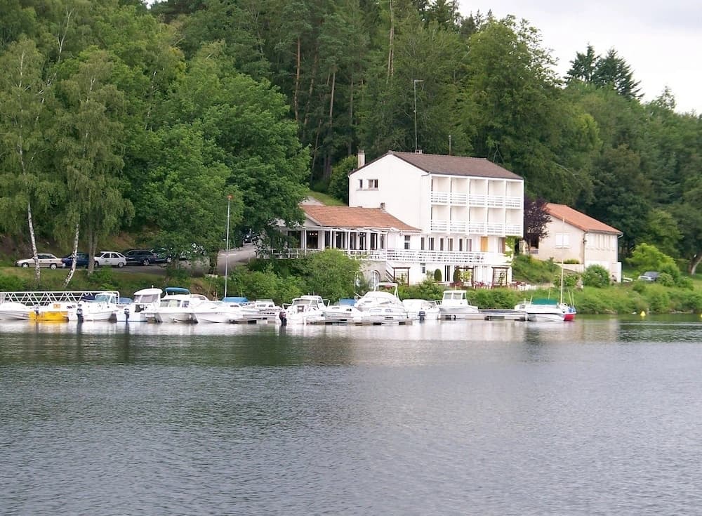 Logis Hôtel la Caravelle - Photo 1