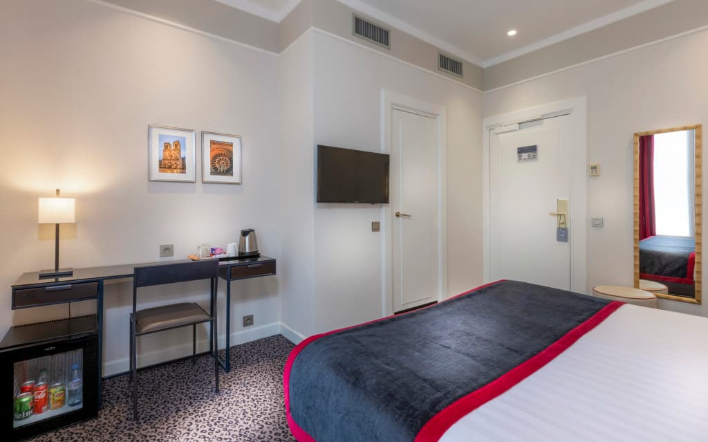 Hôtel du Bois Champs-Elysées - Photo 4