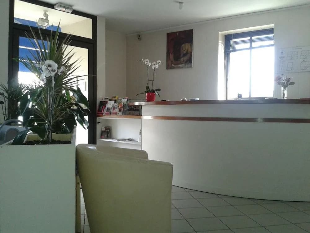 Hotel L'Entre 2 Mers - Photo 2