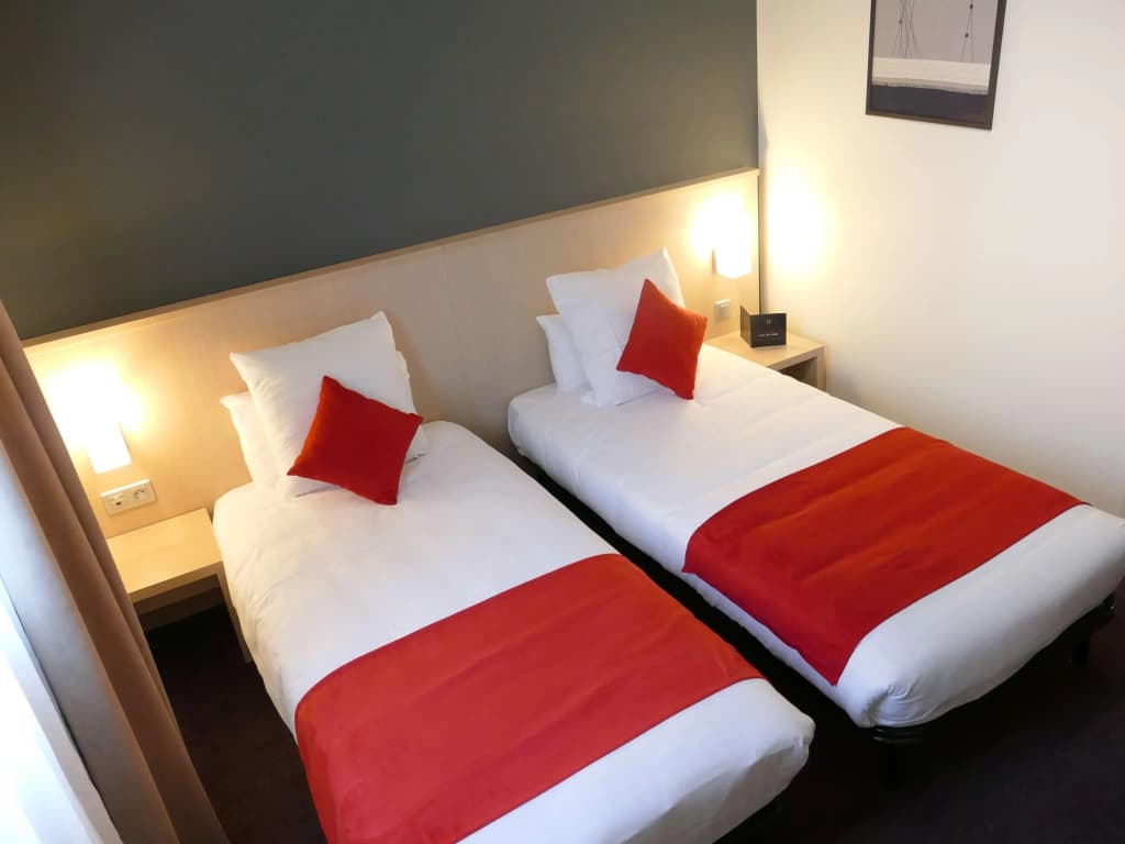 Sure Hotel by Best Western Nantes Beaujoire - Miniature 7