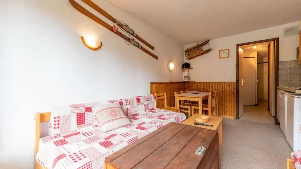 Apartment in Morillon Near Ski Resort - Photo 4
