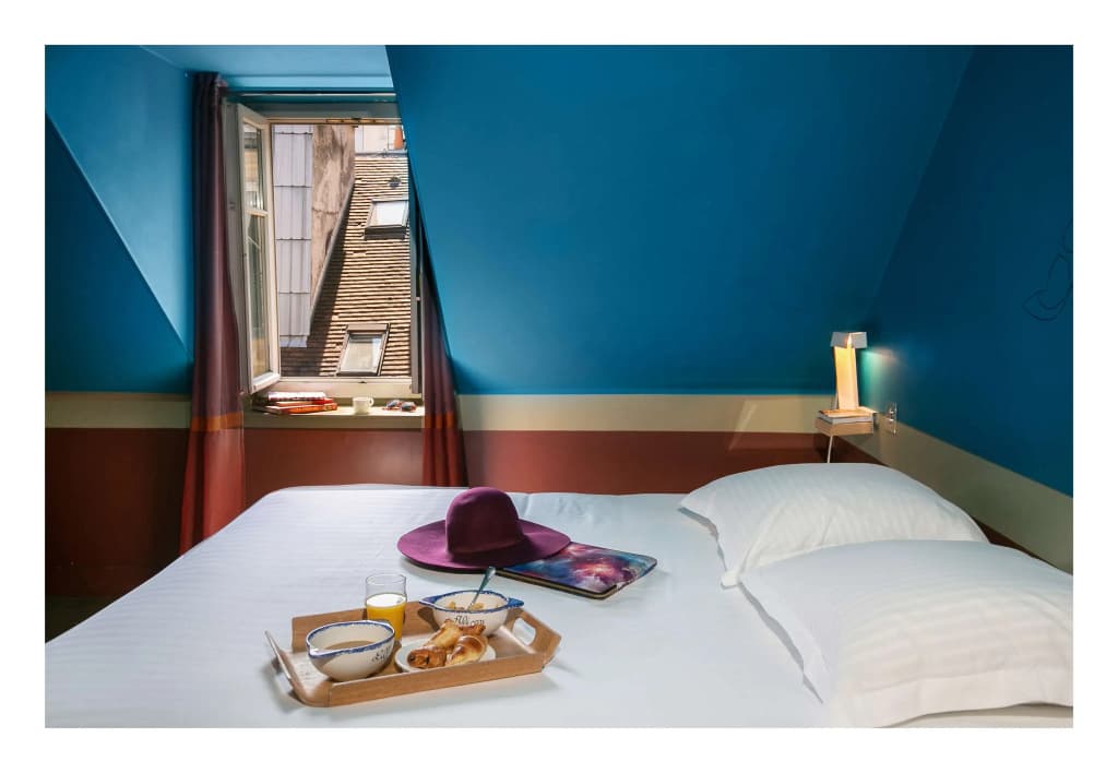 Hotel Crayon - Photo 3