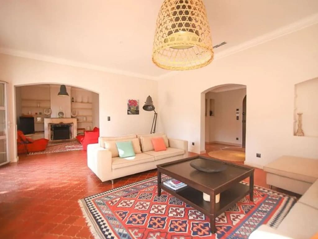 Cheerful Holiday Home in Grimaud With Private Pool - Photo 4