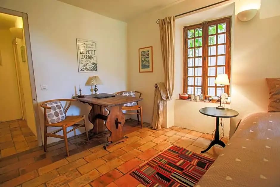 Mullers Bed & Breakfast - Miniature 6