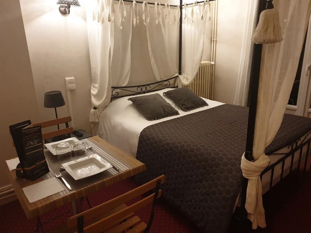 Hotel Saint Cyr - Photo 5