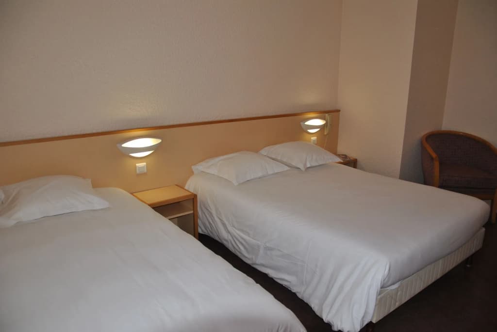Hôtel Cositel Coutances - Photo 3