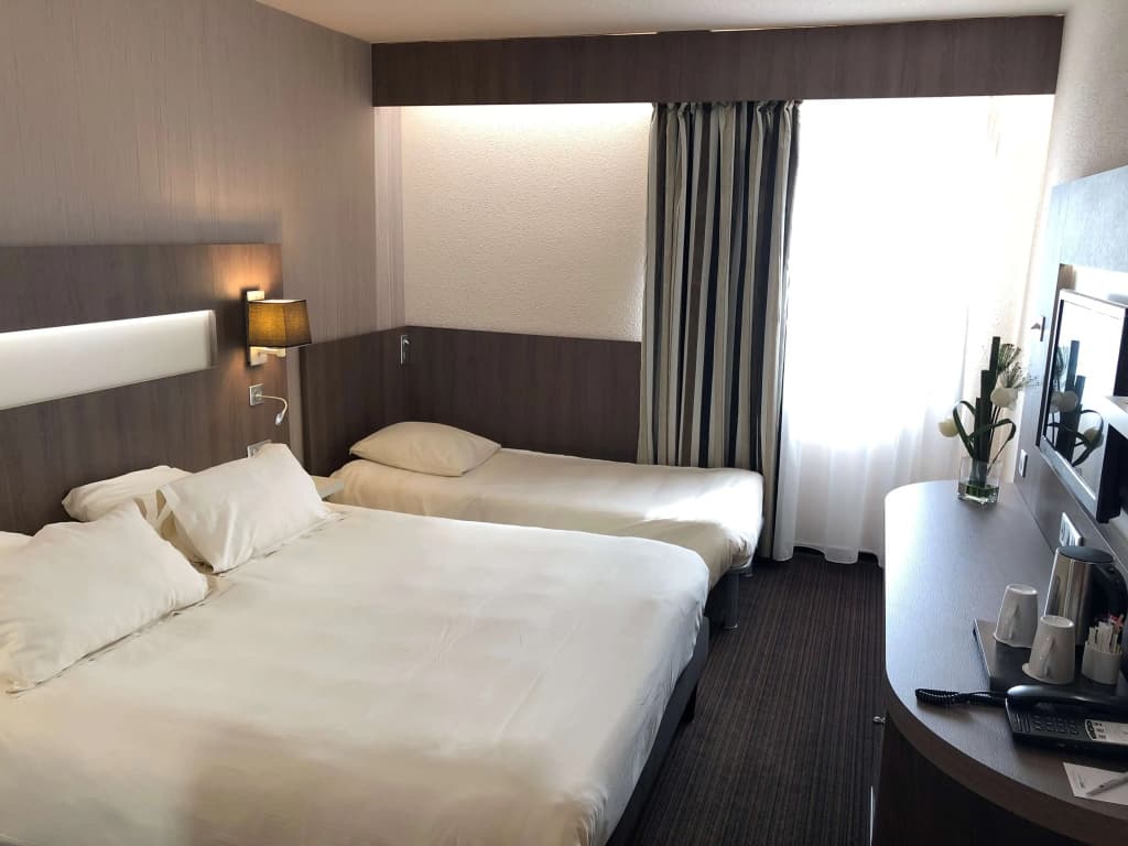 Best Western Marseille Aeroport - Photo 4