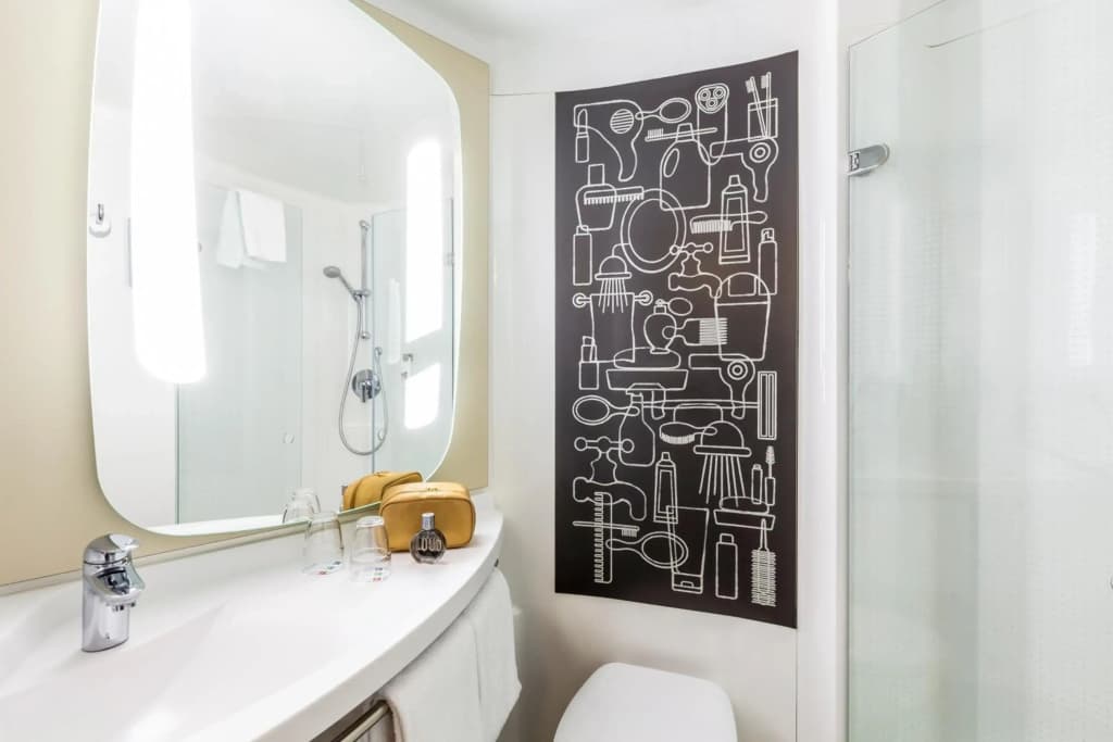 Ibis Budget Caen Porte De Bretagne - Miniature 8