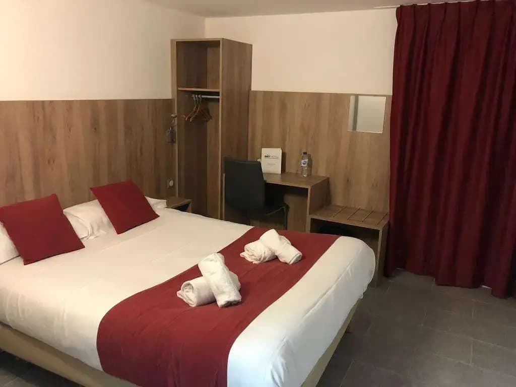 Brit Hotel Plaisance - Photo 2