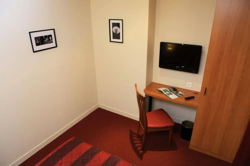 Hotel La Consigne - Photo 2