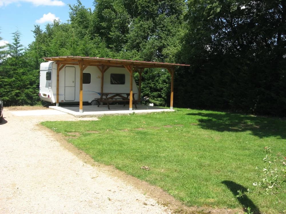 Camping A La Ferme De Cornaton - Miniature 6