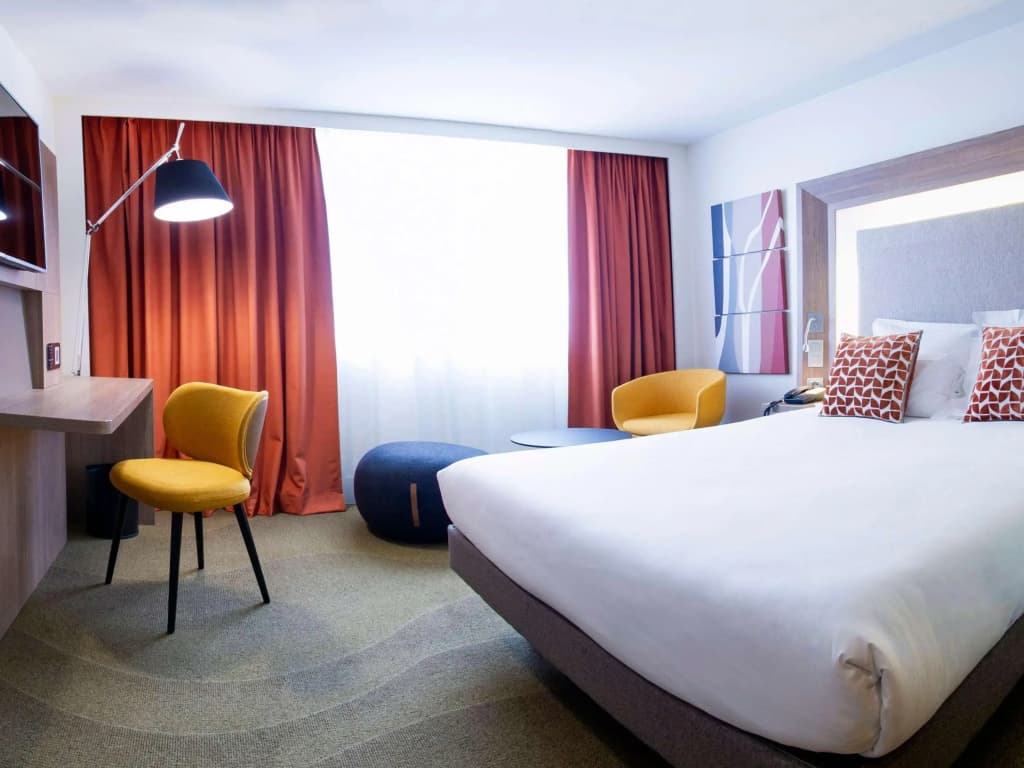 Novotel Lyon Centre Confluence Bord de Saone - Photo 3