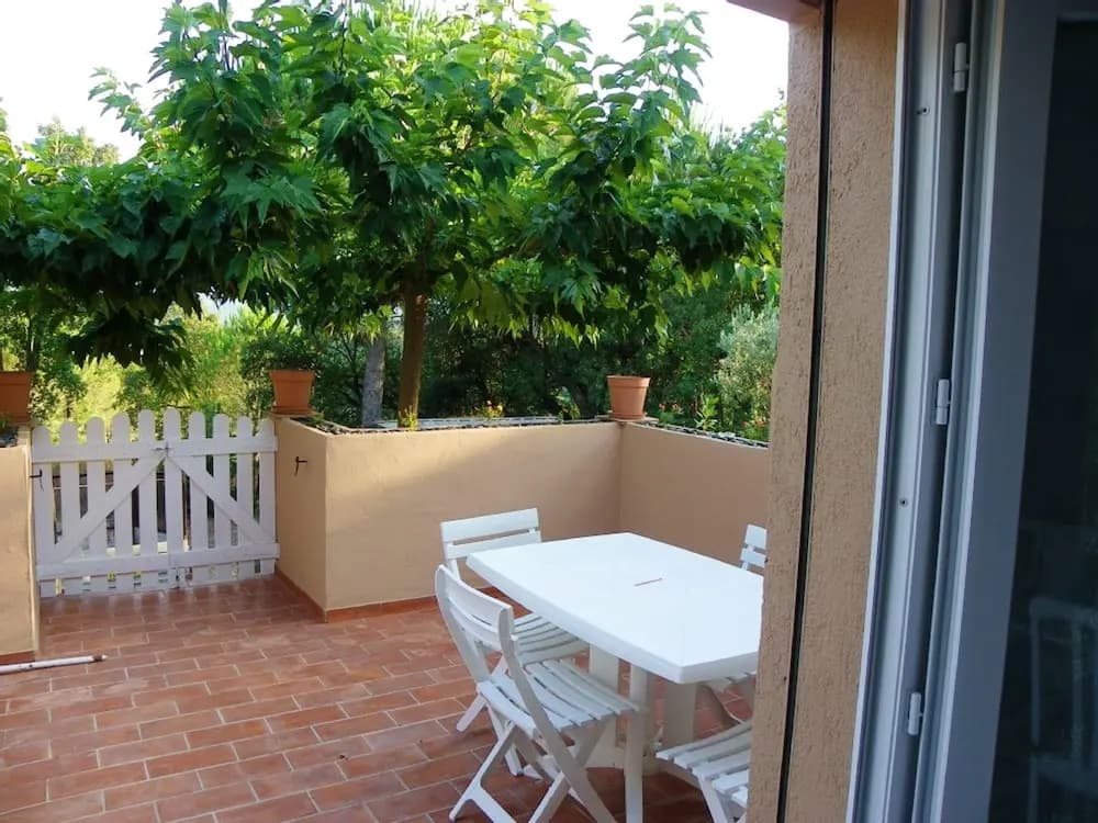 Apartment with One Bedroom in Le Plan-De-La-Tour, with Wonderful City View, Furnished Garden And Wifi - 6 Km From the Beac...