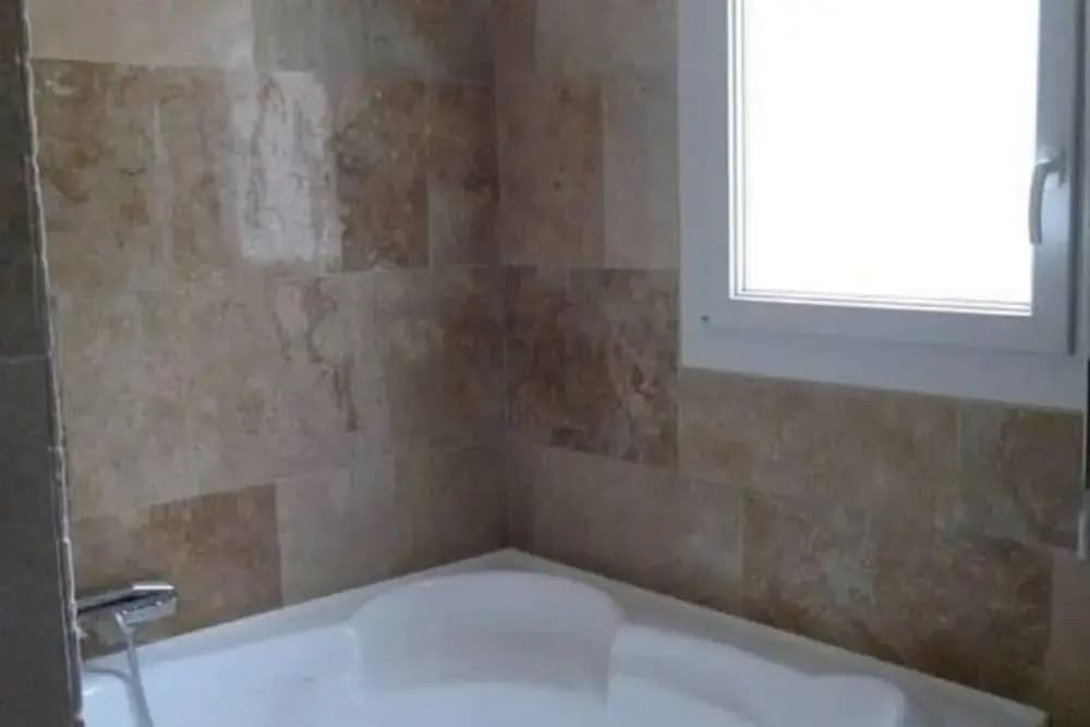 Nice Villa in Morieres-les-avignon With Pool - Miniature 7