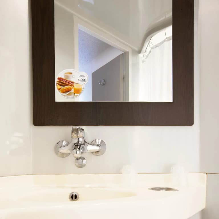 Premiere Classe Montauban - Miniature 8