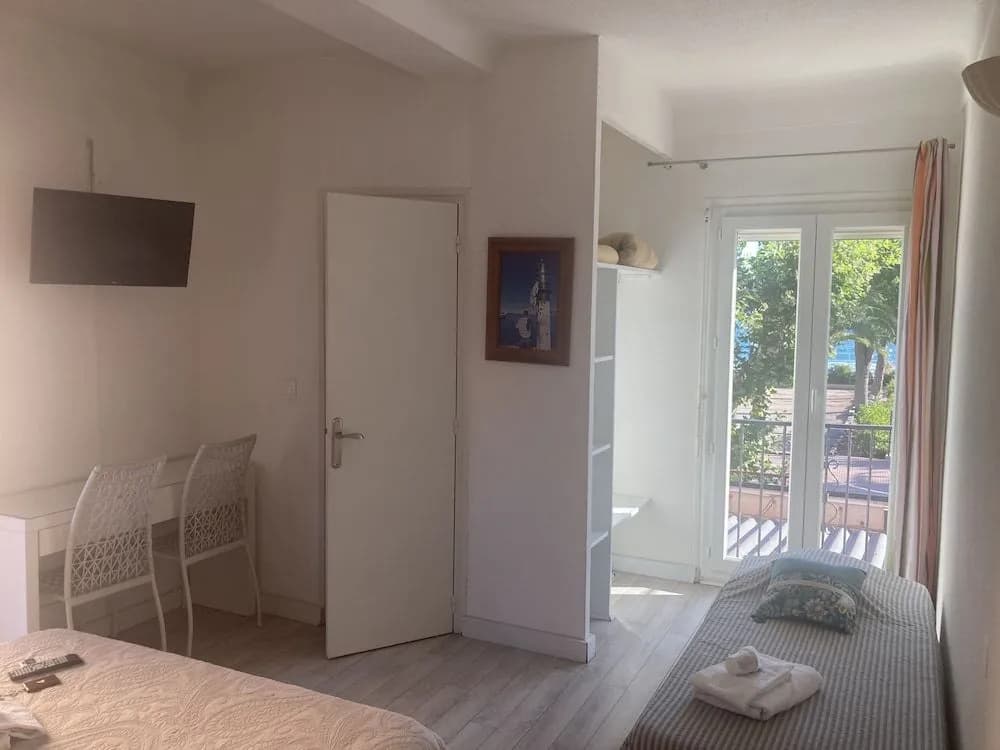 Hôtel Les Pêcheurs - Photo 2