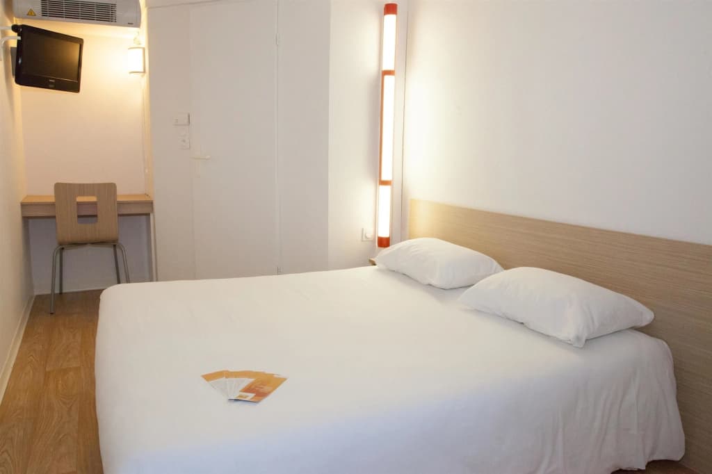 Première Classe Saint Malo - Saint Jouan des Guérets - Photo 4