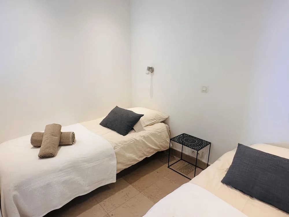 One Bedroom Apartment With a sea View Right by the Croisette Beaches and the Center of Cannes - 2287 - Photo 4