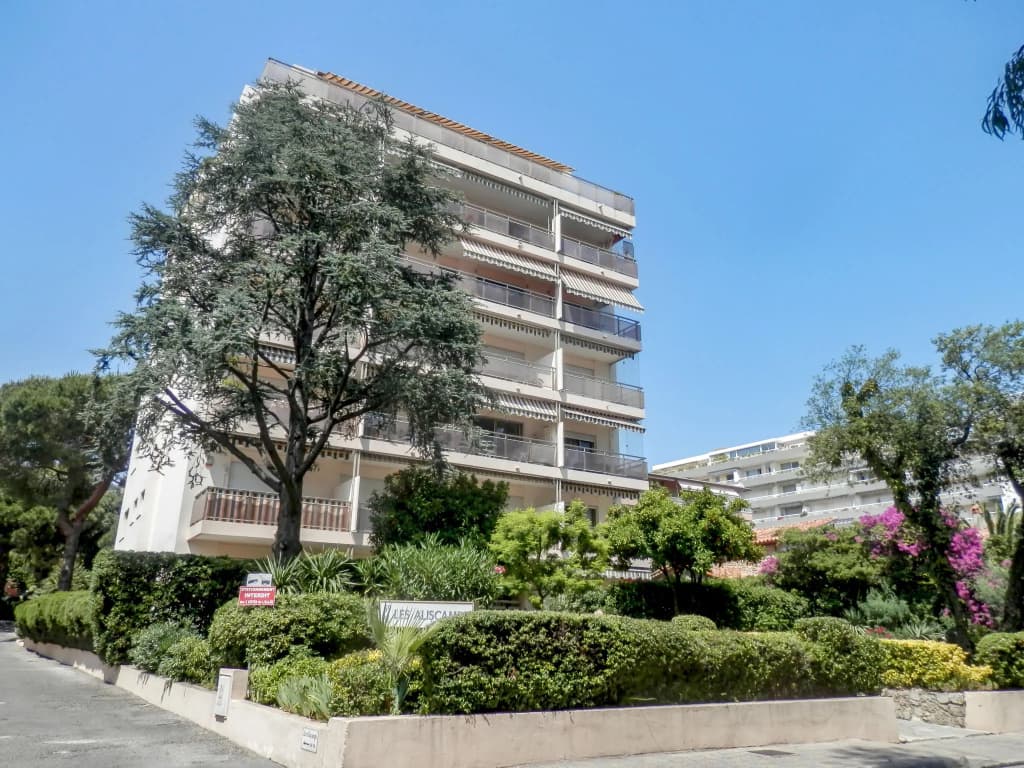 Apartment Les Aliscamps - Photo 1