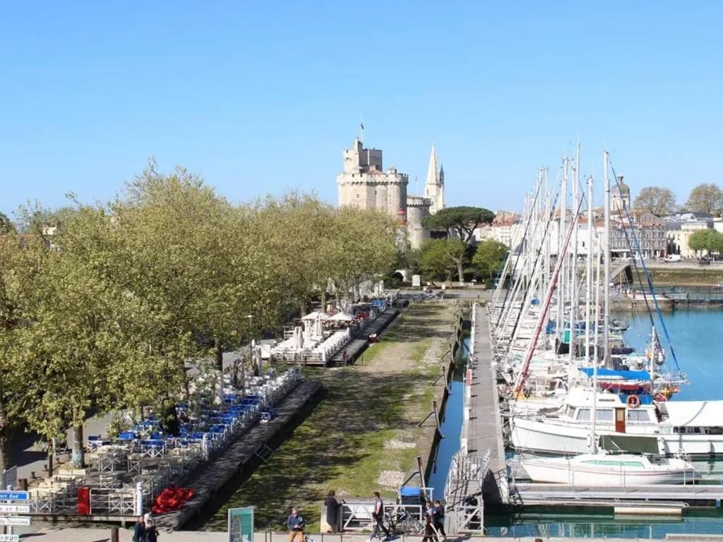 Appartement La Rochelle, 1 pièce, 2 personnes - FR-1-246-222 - Miniature 8