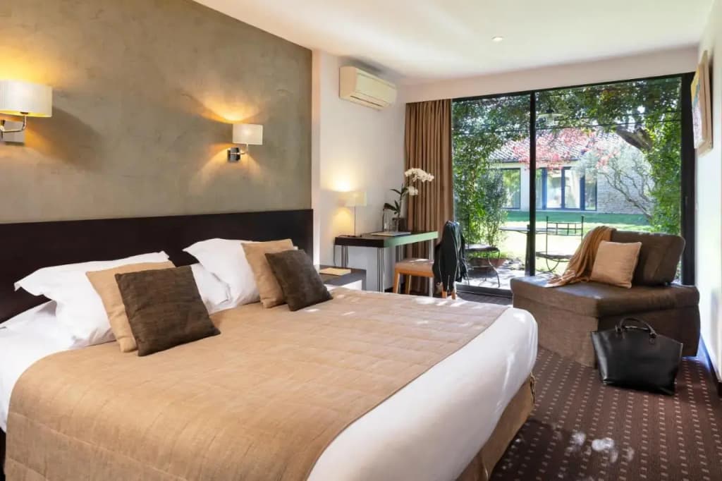 Hotel Carcarille - Restaurant le C - Photo 2