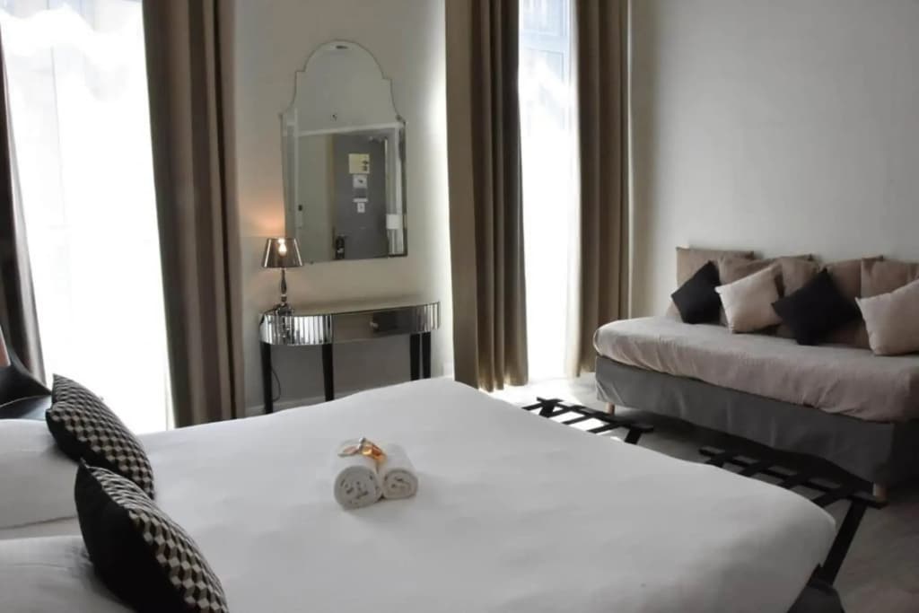 Regina Hotel - Photo 3