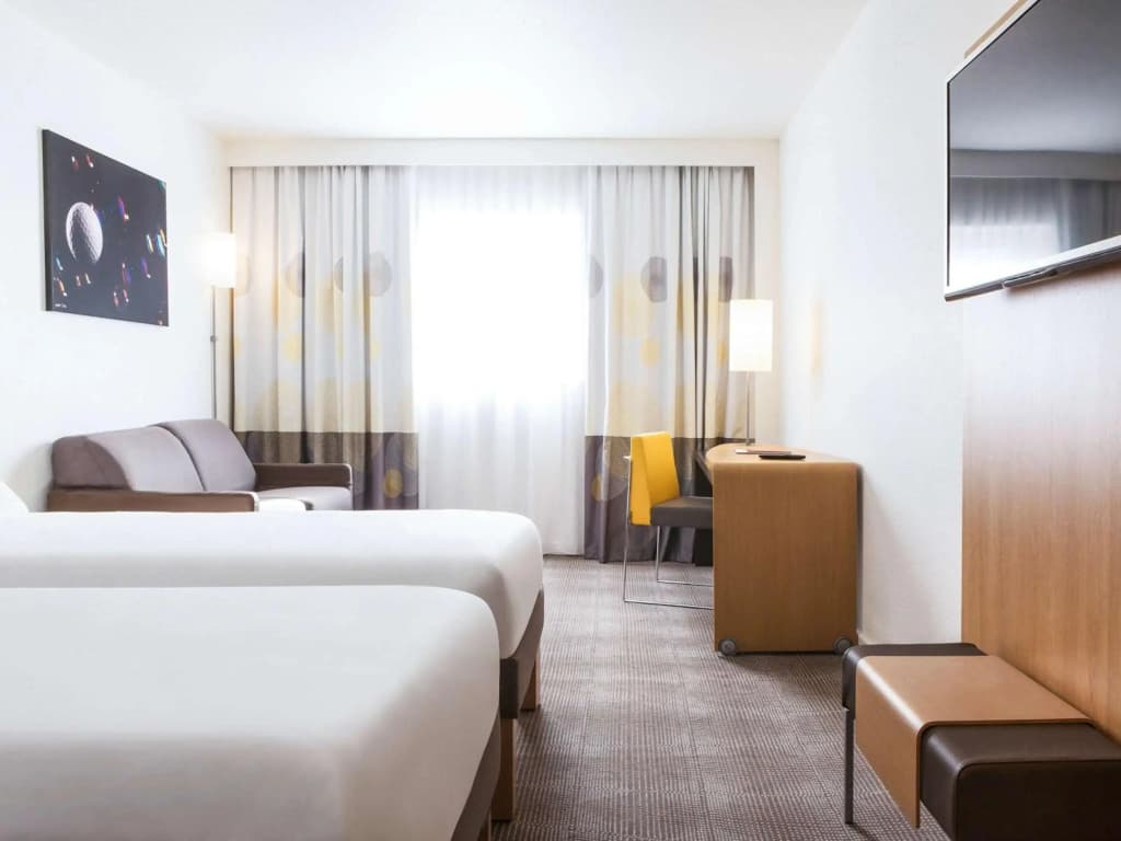 Novotel Saint-Quentin en Yvelines - Photo 5