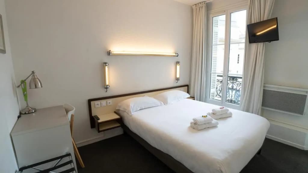 Hotel des Grands Hommes - Bordeaux Centre - Miniature 6