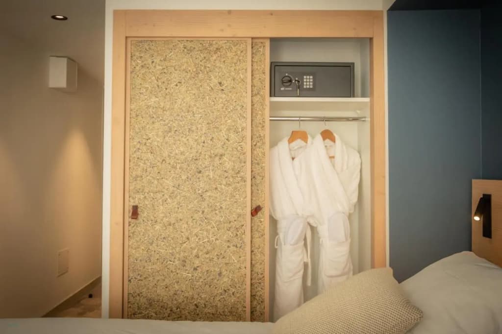 La Cachette - Friendly Hotel - Photo 3