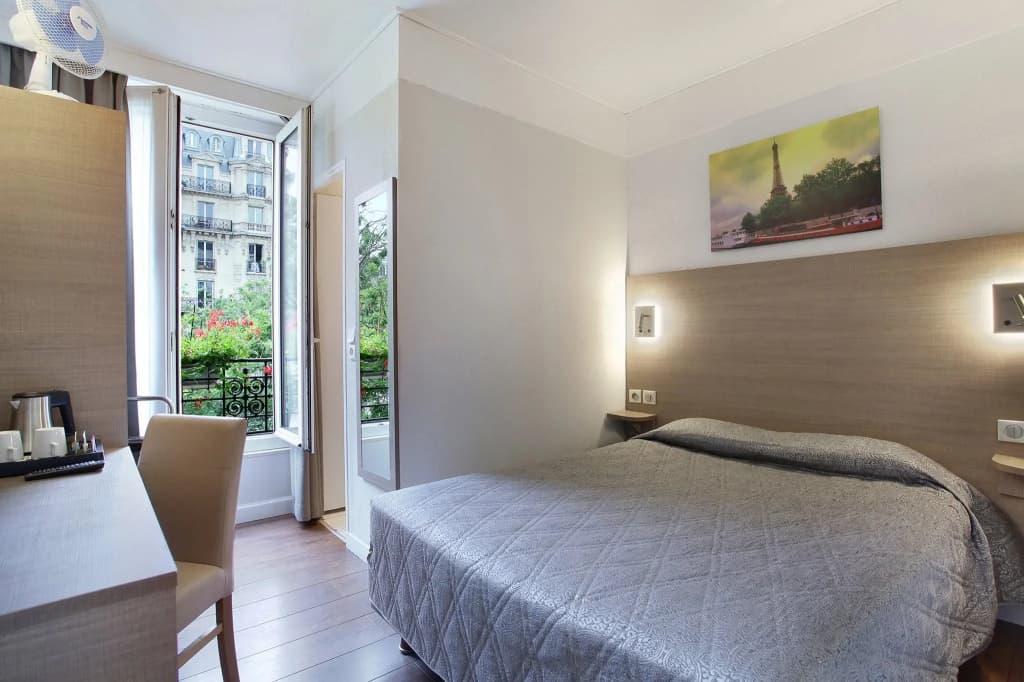 Lux Hotel Picpus - Miniature 6