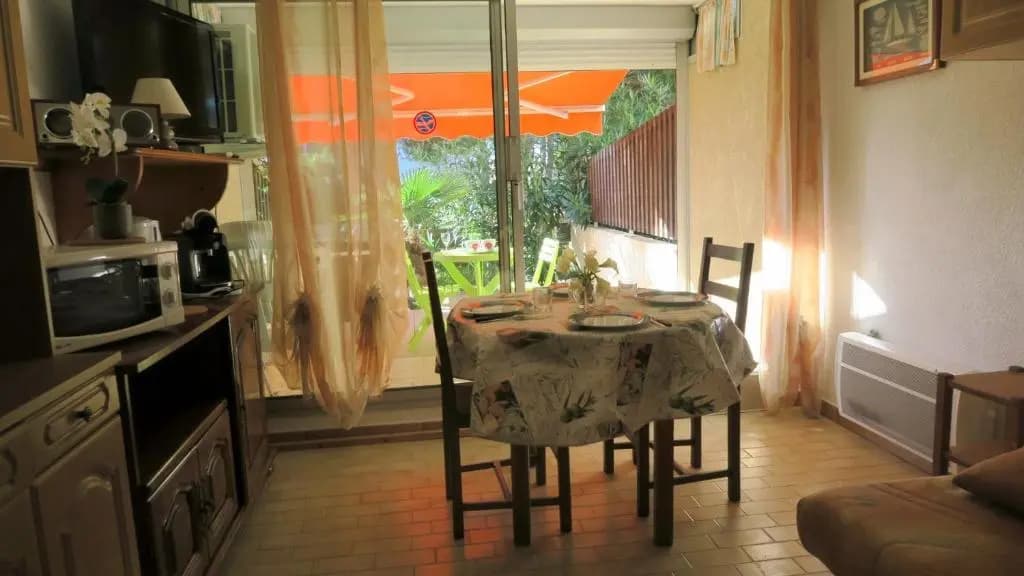 Studio 4 Couchages Avec Grande Terrasse En Rez-De-Jardin À Deux Pas Des Plages - Photo 5