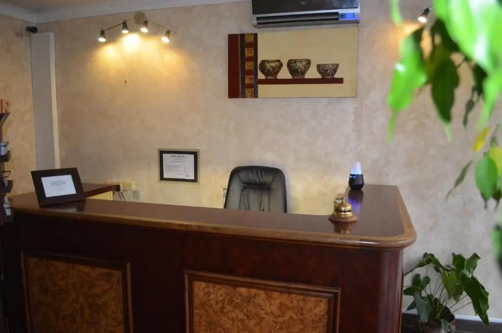 Hotel Regina - Photo 2