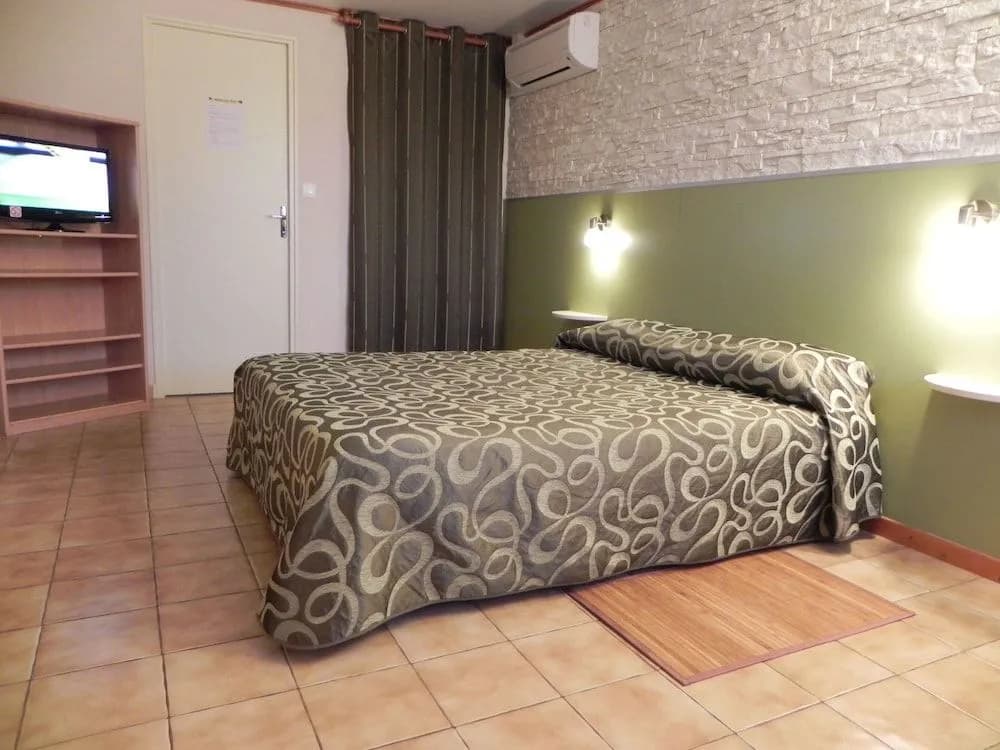 Hôtel les Pins - Photo 3