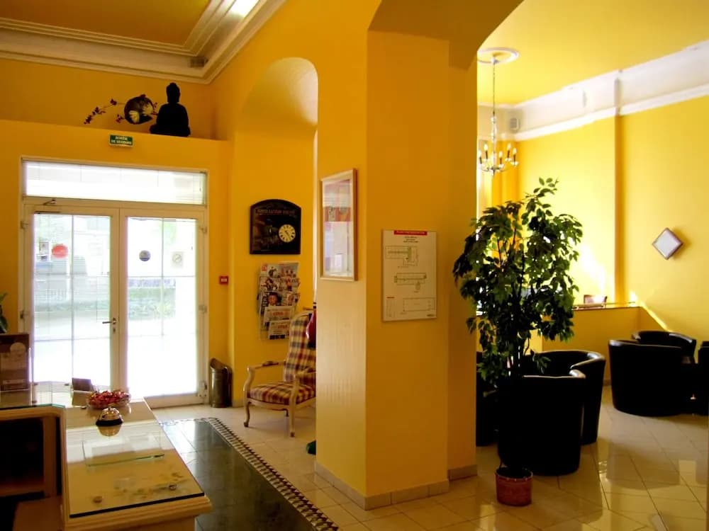 Hôtel Berlioz - Photo 2