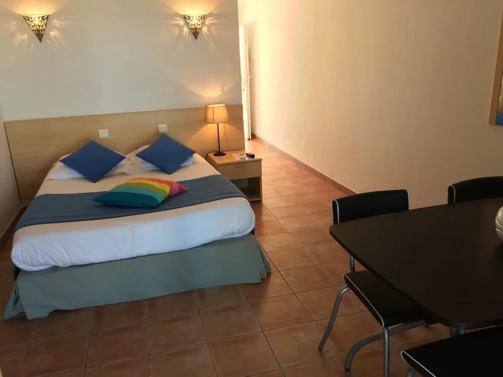 Hotel-Motel Agosta Plage - Photo 3