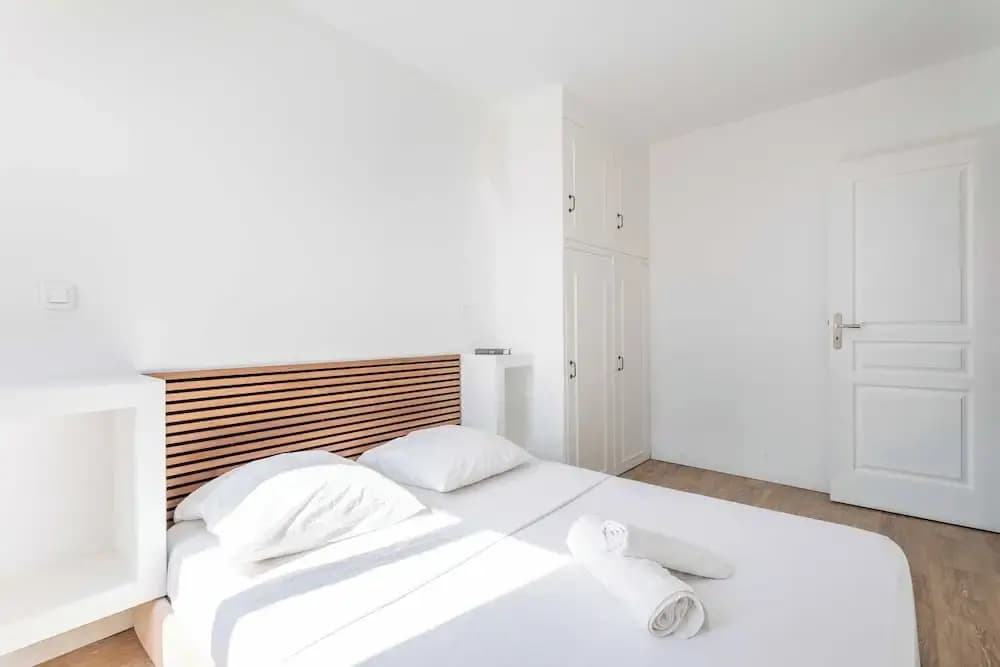 Charming 1 Bed/4floor Apartment Marseille Notre Dame Du Mont - Photo 1