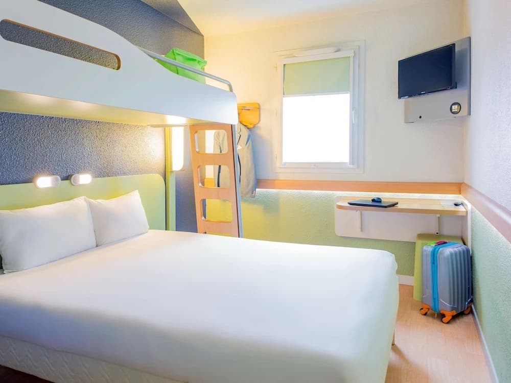 ibis budget Nantes Nord Saint-Herblain - Photo 2