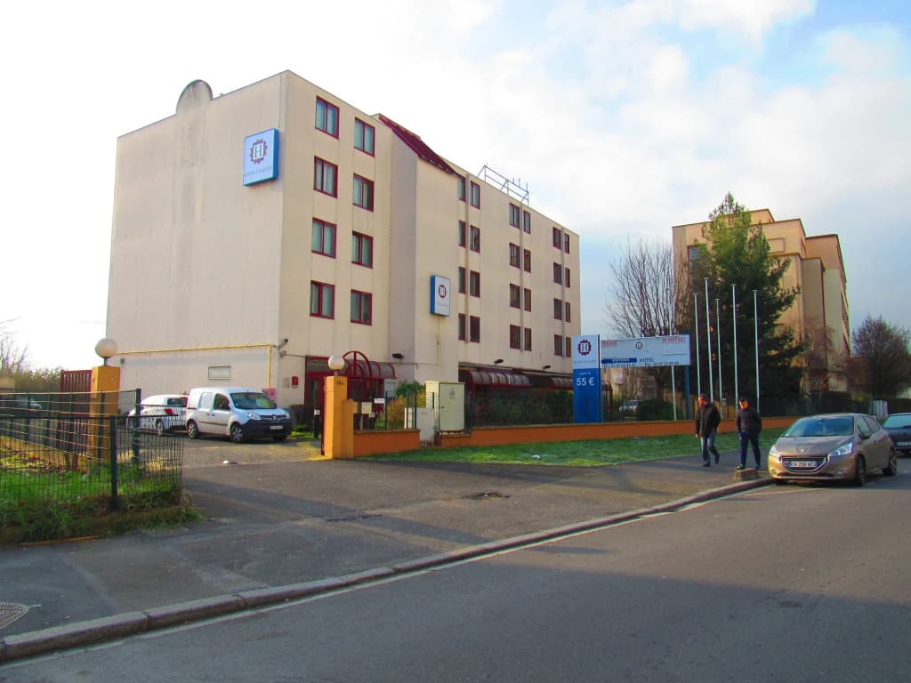 Hotel Gallieni - Photo 1