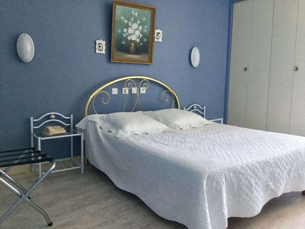 Hotel Celine - Photo 4