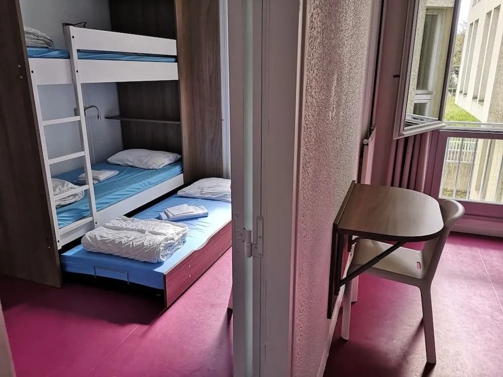 Auberge de Jeunesse Orléans Centre Ville - Hostel - Photo 2
