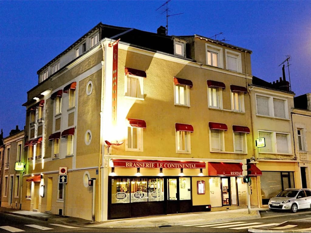 Le Continental - Photo 1