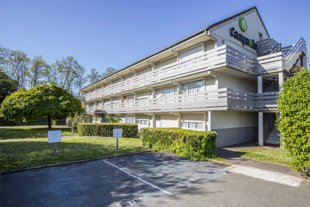 Campanile Evry Est - Saint-Germain les Corbeil - Photo 1