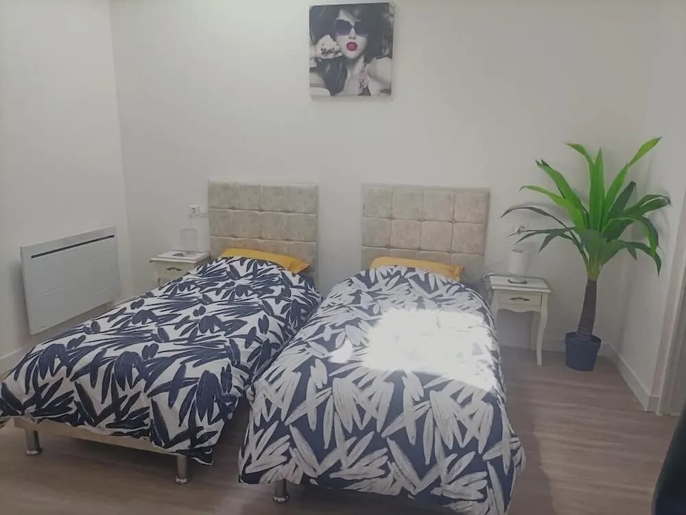 Guesthouse near Charles De Gaulle Airport - Photo 1